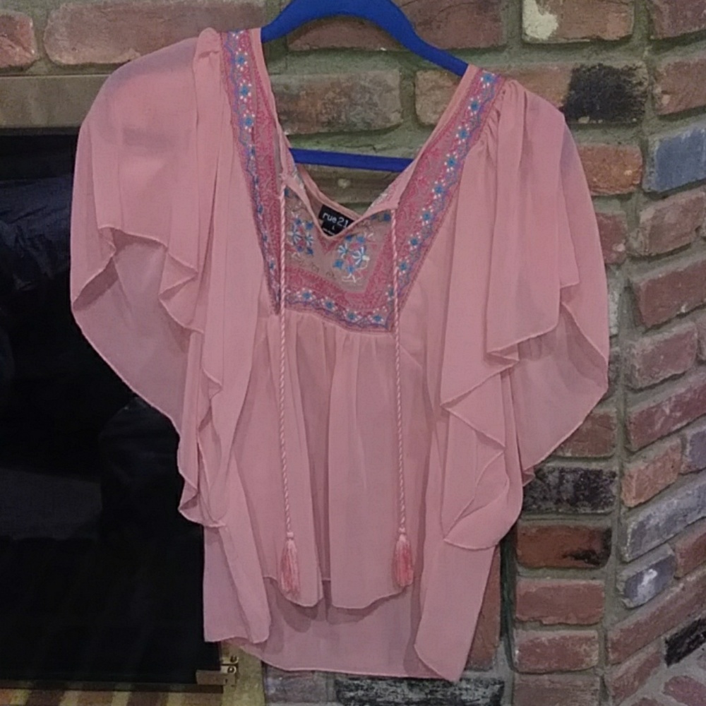 Adorable Pink Blouse with embroidery!!!